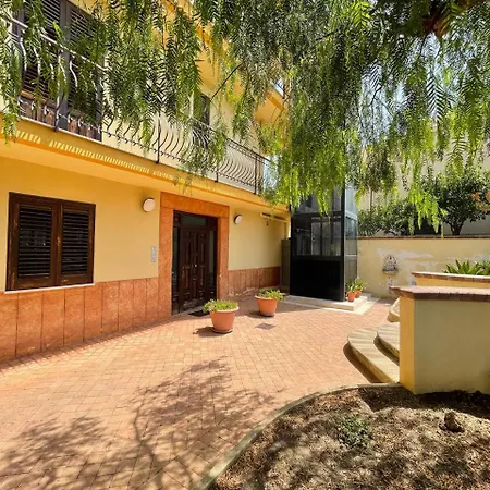 Himera Loft - And * 테르미니이메레세